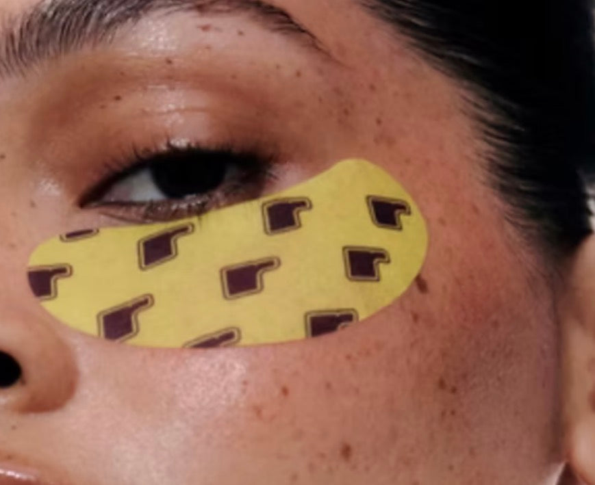 Rhode Peptide Eye Prep in Banana Depuffing Eye Patches